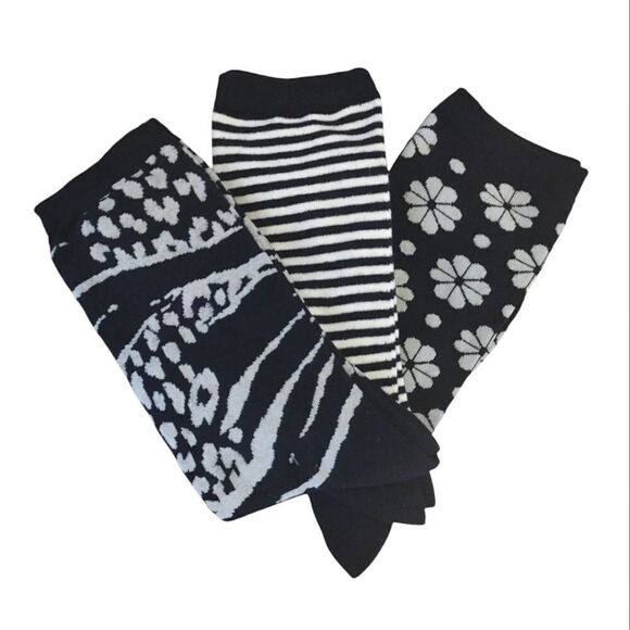 Kate Spade 3 Pairs Black White Floral Animal Prints Crew Socks NWT - Picture 7 of 10